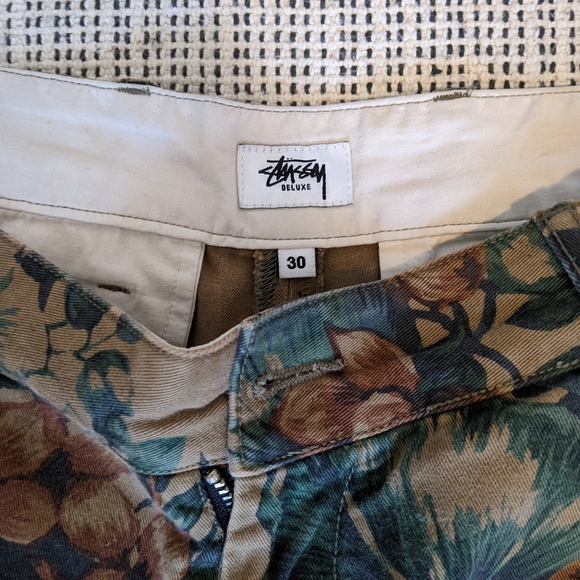 Stussy shorts - Picture 2 of 2